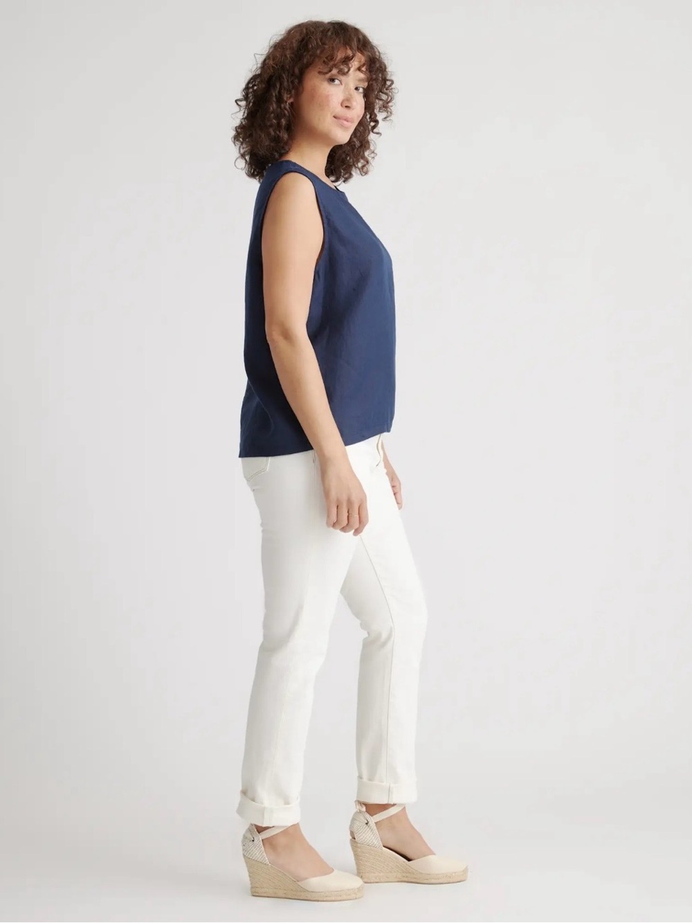 Quince Navy Linen Sleeveless Shell Top - Picture 4 of 8